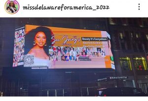Jeanice as she appears on the billboard during NYFW