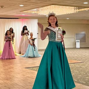 Juliet posing at her crowing for USAM Preteen NJ Queen