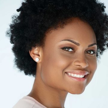 headshot of Chatayana Hicks-Dixon smiling
